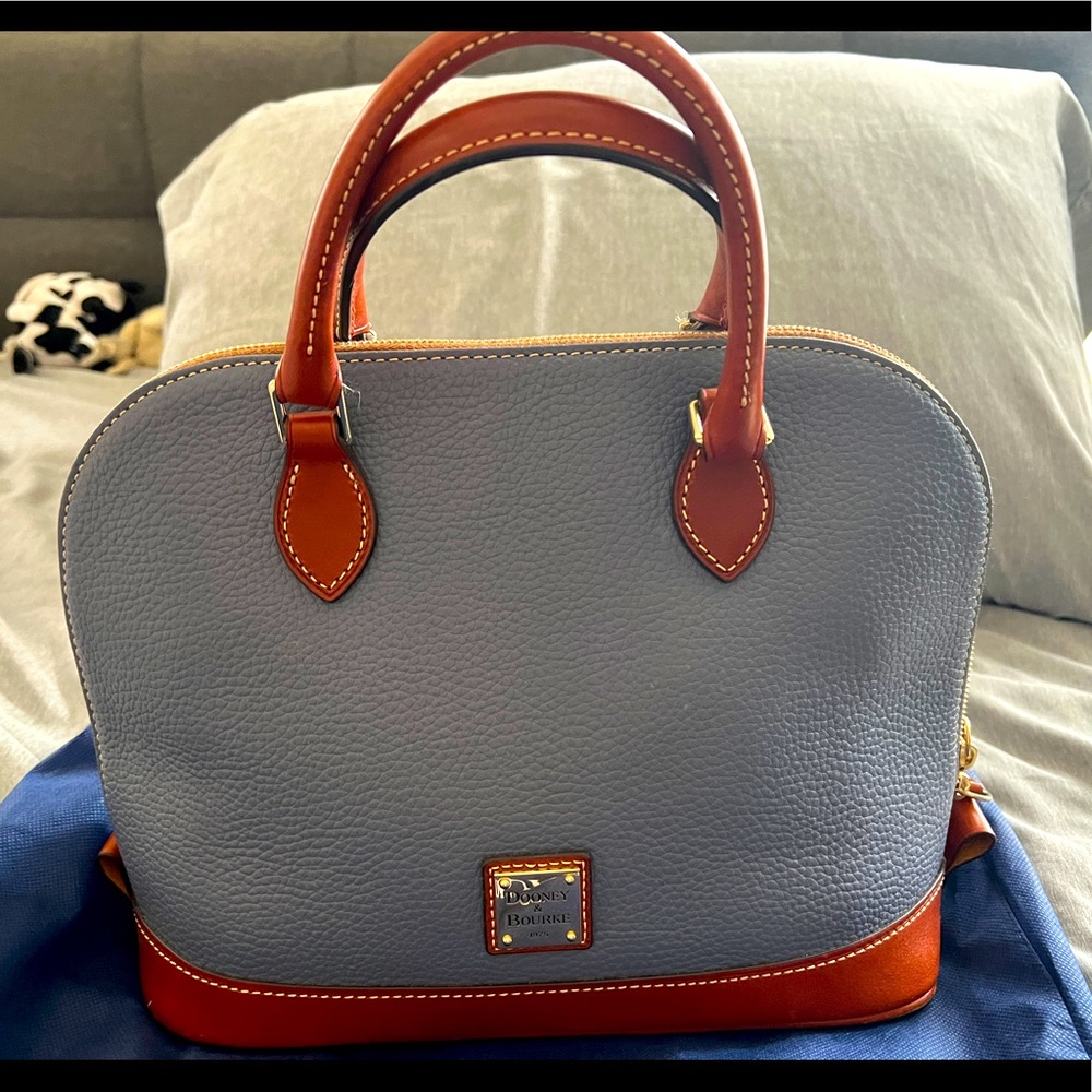 Dooney&Bourke